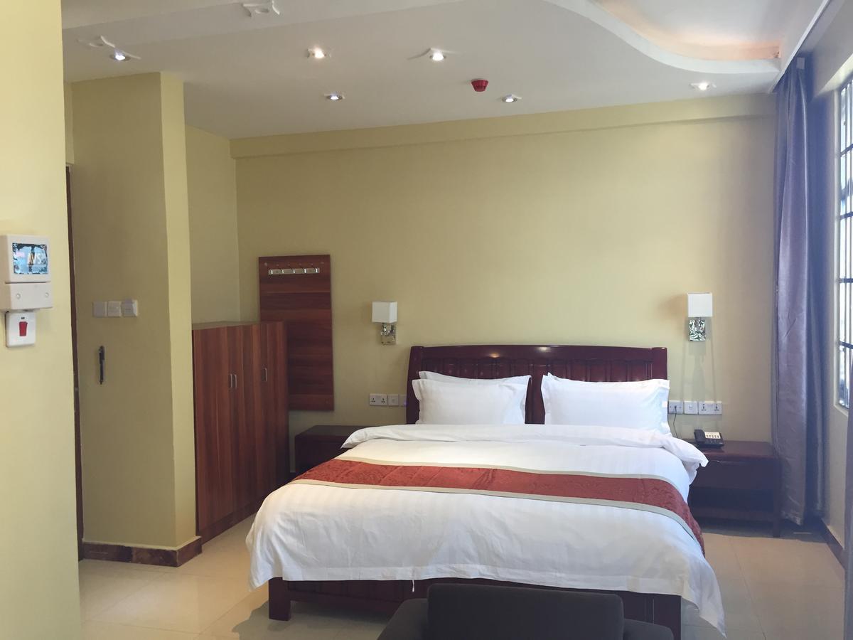 Hong Kong Hotel 다르에스살람 외부 사진
