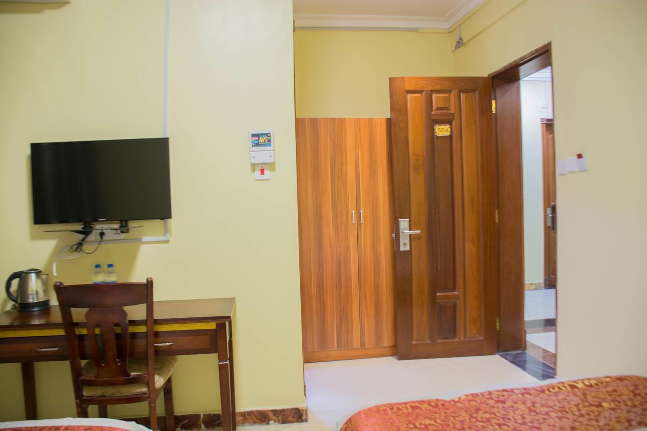 Hong Kong Hotel 다르에스살람 외부 사진