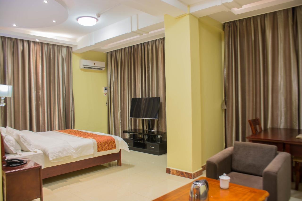 Hong Kong Hotel 다르에스살람 외부 사진
