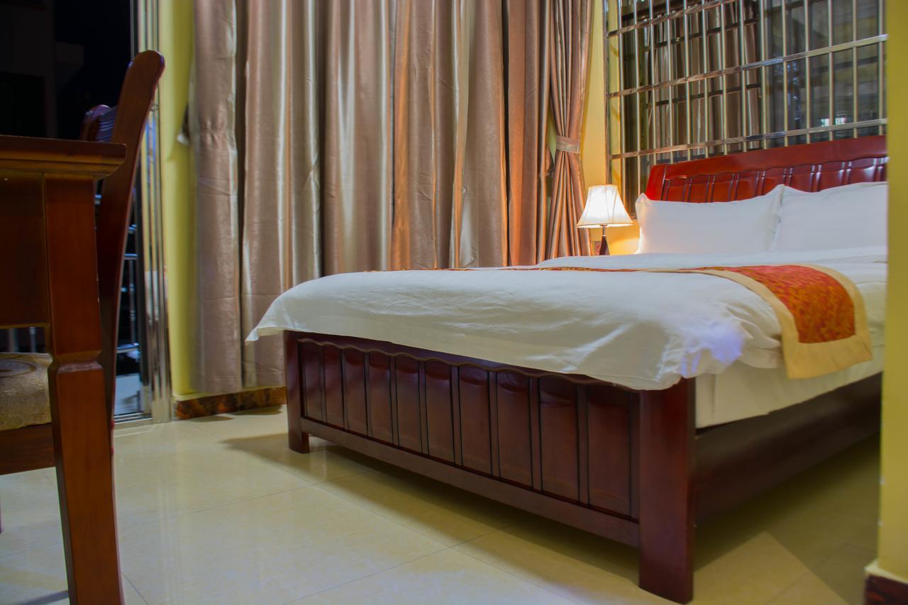 Hong Kong Hotel 다르에스살람 외부 사진