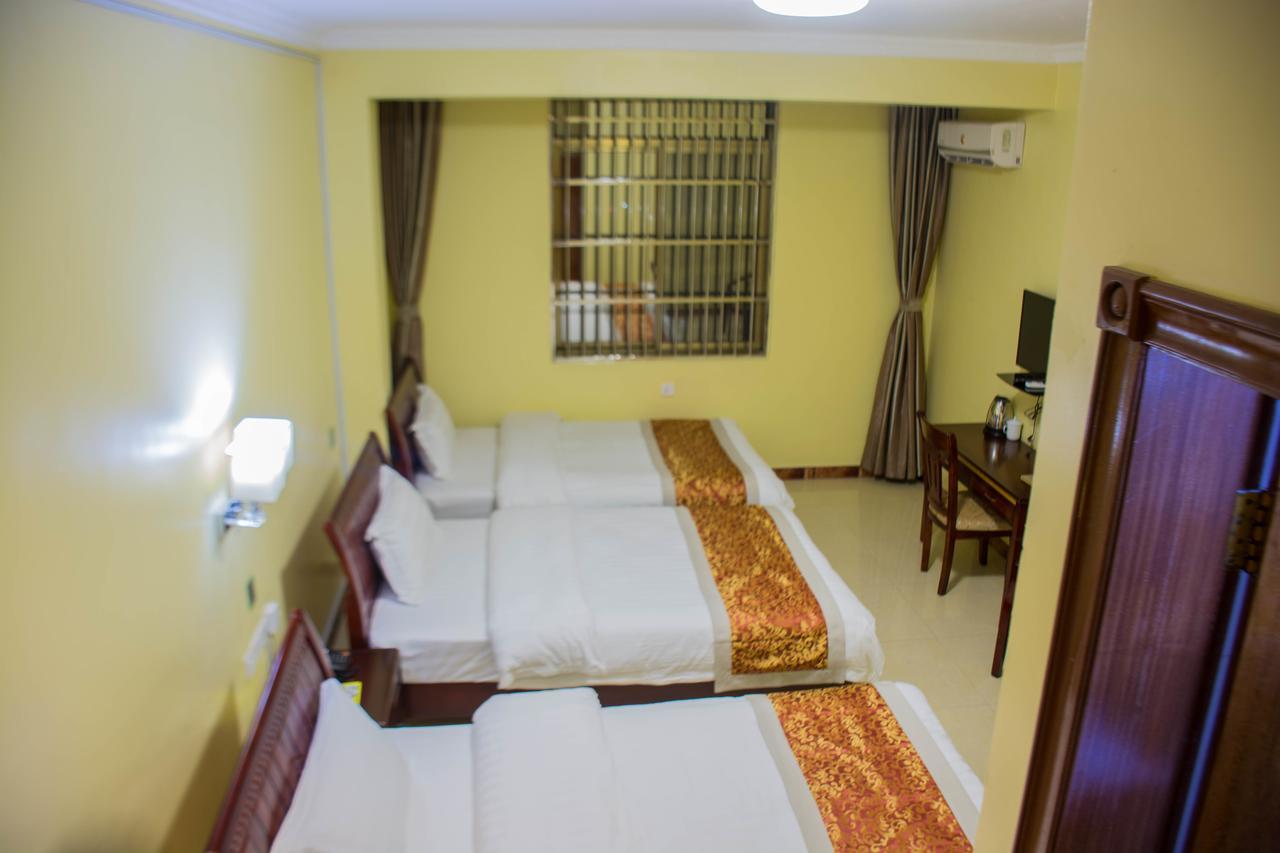 Hong Kong Hotel 다르에스살람 외부 사진