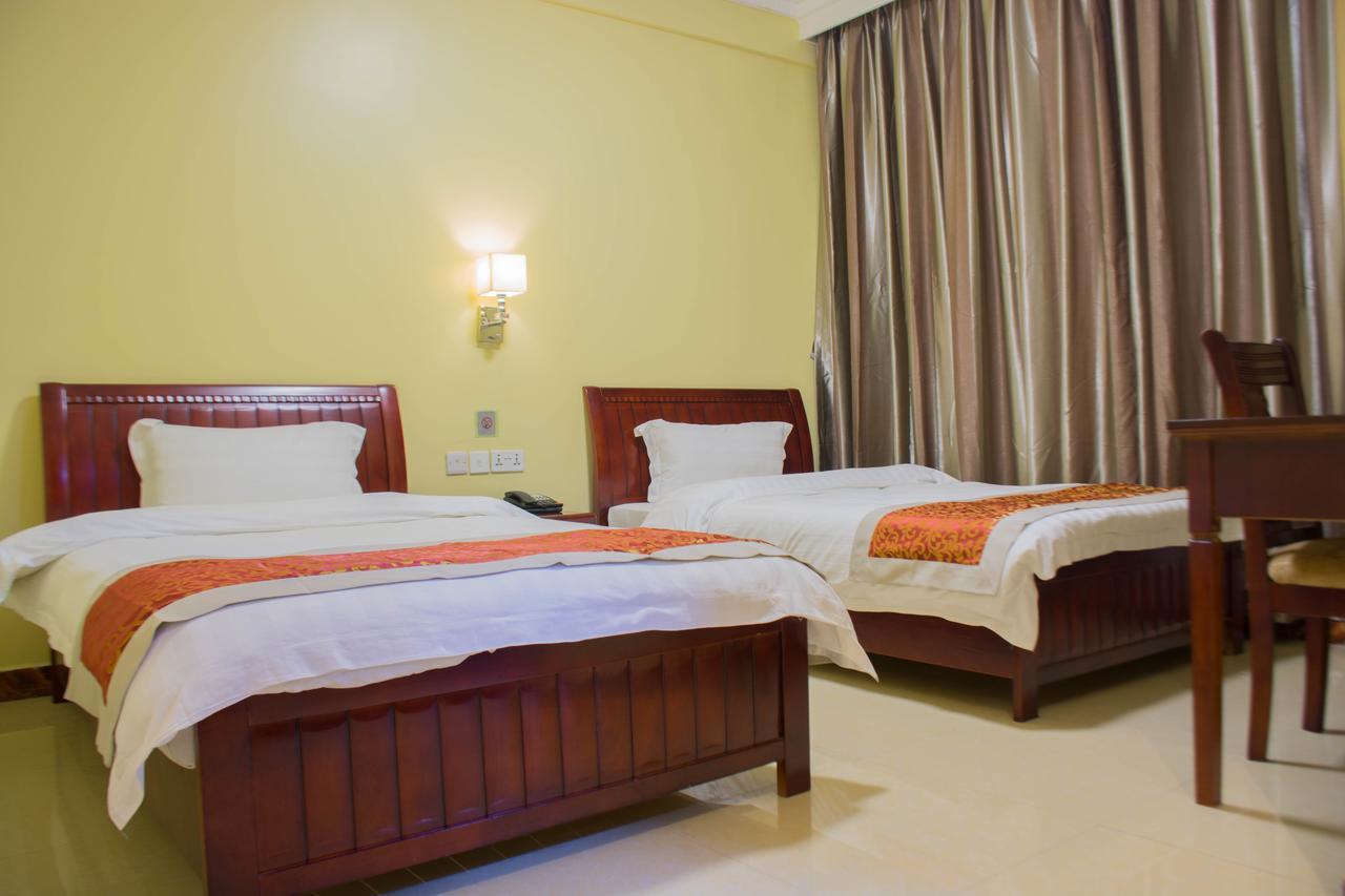 Hong Kong Hotel 다르에스살람 외부 사진