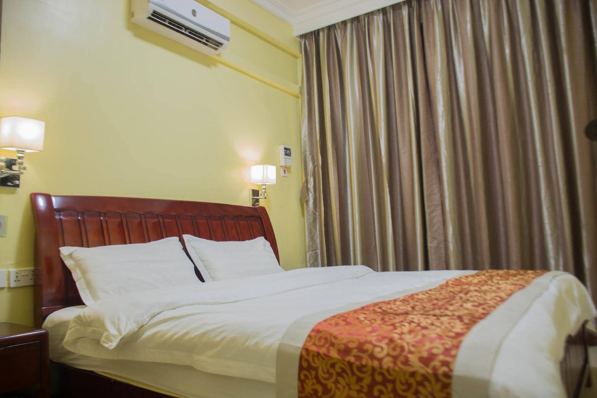 Hong Kong Hotel 다르에스살람 외부 사진